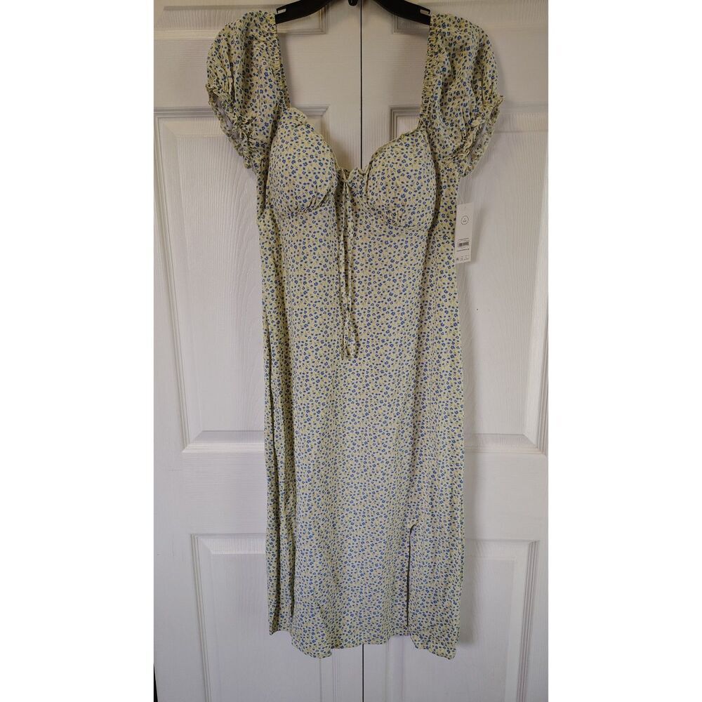 NWT No Boundaries Floral Print Puff Shoulder Summer Midi Dress Small